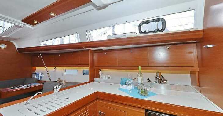 Rent a sailboat in Punat Marina - Dufour 412 GL