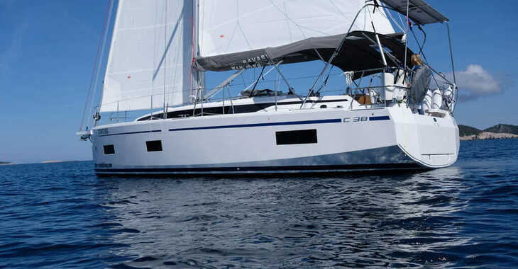 Louer voilier à Marina di Stabia - Bavaria C38