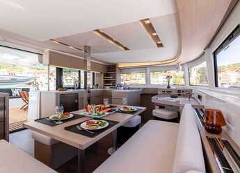 Rent a catamaran in Marina Mandalina - Lagoon 46 - 4 + 2 cab.