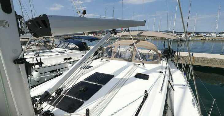 Rent a sailboat in SCT Marina Trogir - Bavaria Cruiser 46 Style - 4 cab.