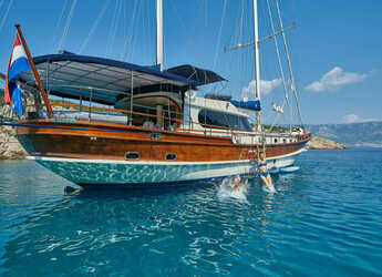 Rent a schooner in Marina Split (ACI Marina) - Lotus