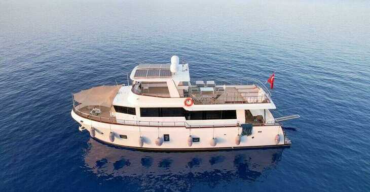 Chartern Sie yacht in Ece Marina - Custom built Motoryacht