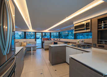 Rent a power catamaran  in Wickhams Cay II Marina - Moorings 534 PC (Crewed)