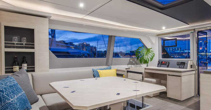 Rent a catamaran in Nelson Dockyard - Moorings 5000-5/4 (Exclusive)