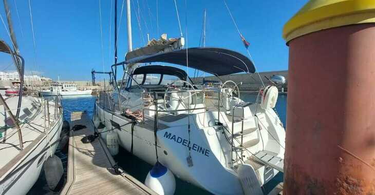 Rent a sailboat in Marina San Miguel - Jeanneau 53 - 5 cab.