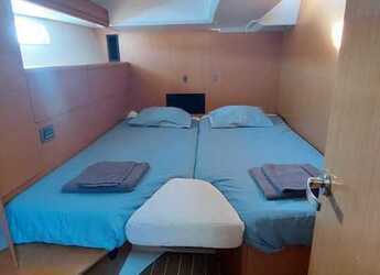 Rent a sailboat in Marina San Miguel - Jeanneau 53 - 5 cab.