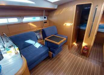 Rent a sailboat in Marina San Miguel - Jeanneau 53 - 5 cab.