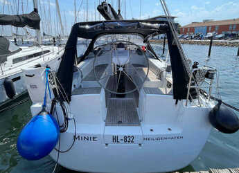Rent a sailboat in Marina Heiligenhafen - Hanse 370