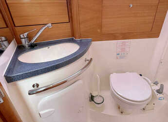 Rent a sailboat in Marina Flensburg Sonwik - Bavaria 31 Cruiser