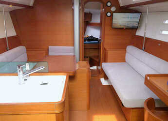 Rent a sailboat in Marina Flensburg Sonwik - Dufour 40E