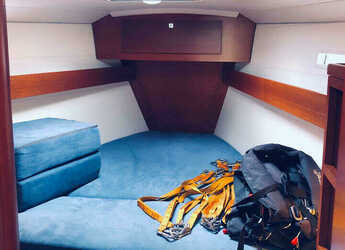 Rent a sailboat in Marina Flensburg Sonwik - Dufour 40E