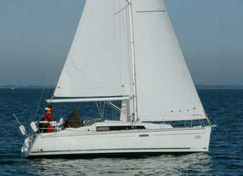 Rent a sailboat in Marina Flensburg Sonwik - Oceanis 31
