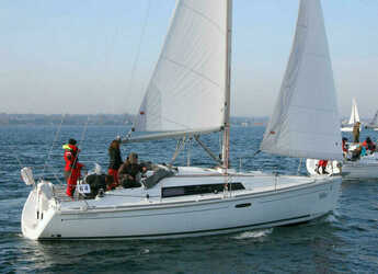 Rent a sailboat in Marina Flensburg Sonwik - Oceanis 31