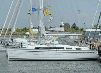 Rent a sailboat in Marina Yachtwerft Ramin - Bavaria Cruiser 33