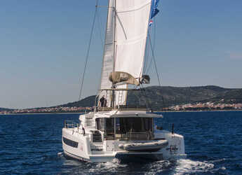 Alquilar catamarán en Marina Mandalina - Bali 4.6 - 5 + 2 cab.