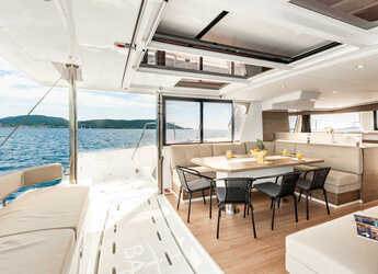 Alquilar catamarán en Marina Mandalina - Bali 4.6 - 5 + 2 cab.