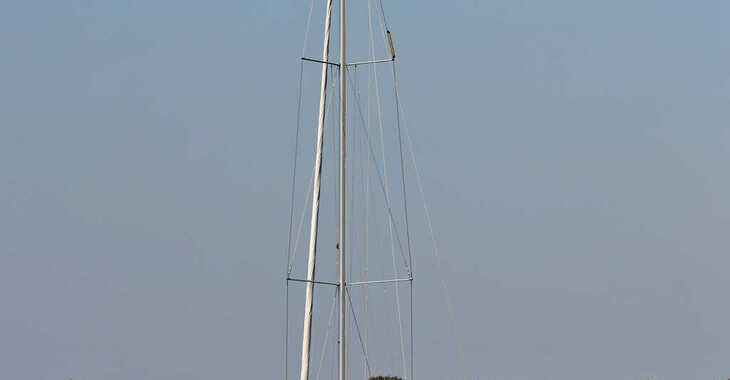 Rent a sailboat in Marina Mandalina - Elan Impression 40