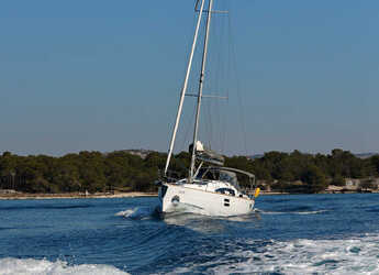 Rent a sailboat in Marina Mandalina - Elan Impression 40