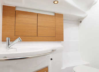 Rent a sailboat in Marina Mandalina - Elan Impression 40