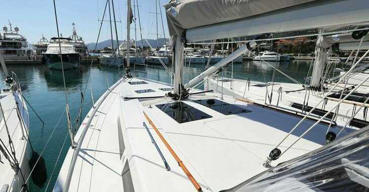 Rent a sailboat in Marina Mandalina - Hanse 508 - 5 + 1 cab.