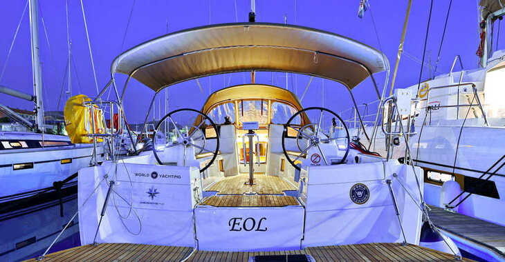 Chartern Sie segelboot in Marina Mandalina - Sun Odyssey 389