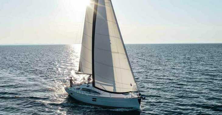 Rent a sailboat in Marina Mandalina - Elan Impression 40.1