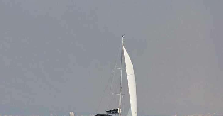 Rent a sailboat in Marina Mandalina - Elan Impression 45.1