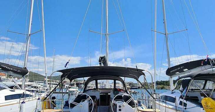 Rent a sailboat in Marina Mandalina - Elan Impression 45.1