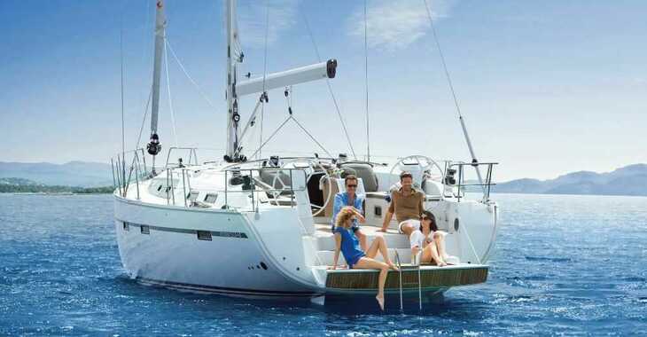 Rent a sailboat in Marina di Portisco - Bavaria Cruiser 51