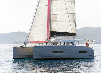 Chartern Sie katamaran in Marina Gouvia - Excess 11