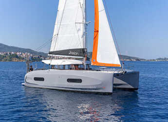 Chartern Sie katamaran in Marina Gouvia - Excess 11