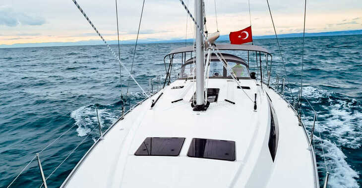 Chartern Sie segelboot in Port Gocëk Marina - Bavaria Cruiser 46 Style