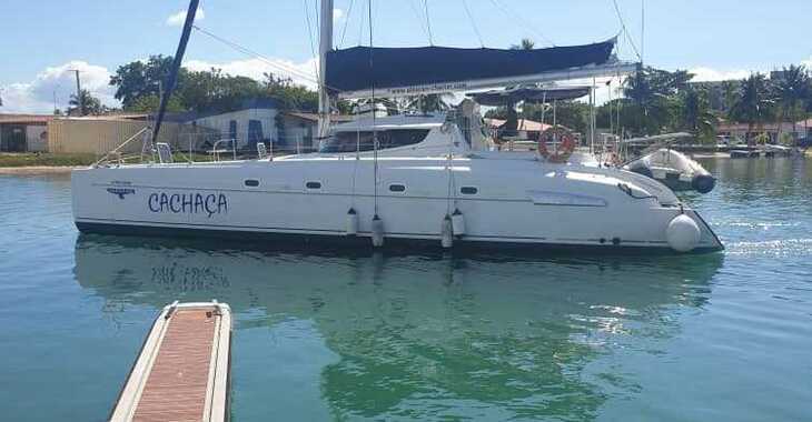 Rent a catamaran in Muelle de la lonja - Bahia 46