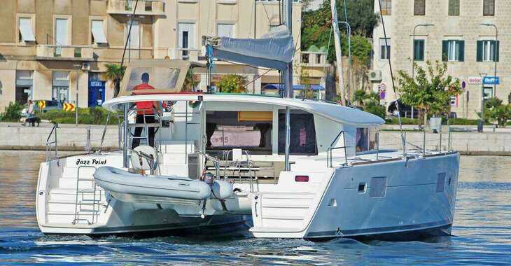 Rent a catamaran in Marina Split (ACI Marina) - Lagoon 400 - 4 + 2 cab.