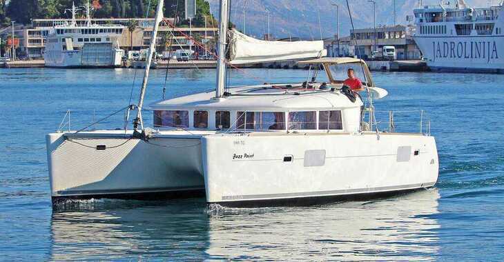 Rent a catamaran in Marina Split (ACI Marina) - Lagoon 400 - 4 + 2 cab.