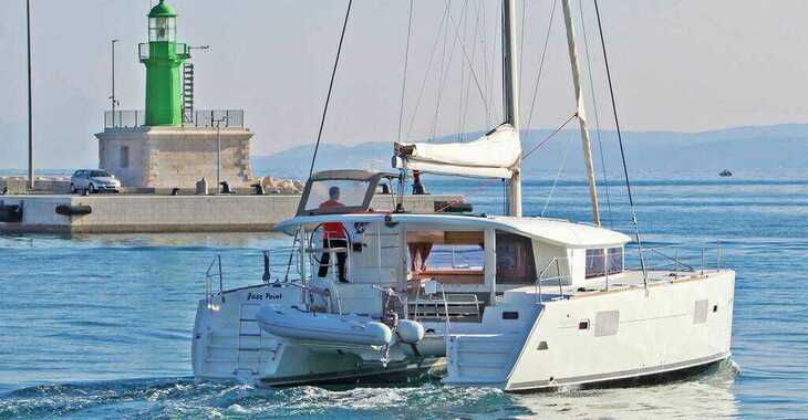 Rent a catamaran in Split (ACI Marina) - Lagoon 400 - 4 + 2 cab.