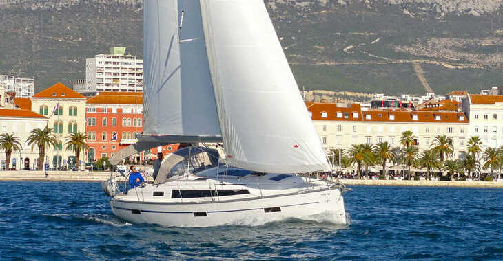 Louer voilier à Split (ACI Marina) - Bavaria Cruiser 37 - 3 cab.