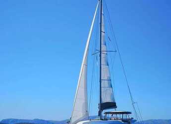 Rent a catamaran in Salamis Yachting Club - Lagoon 42 - 4 + 2 cab.