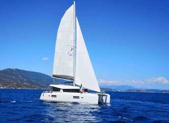 Rent a catamaran in Salamis Yachting Club - Lagoon 42 - 4 + 2 cab.