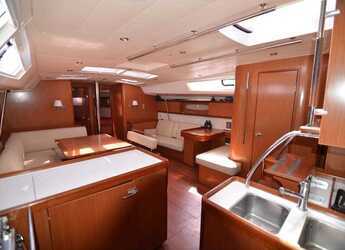 Chartern Sie segelboot in Salamis Yachting Club - Oceanis 54 - 4 + 1 cab.