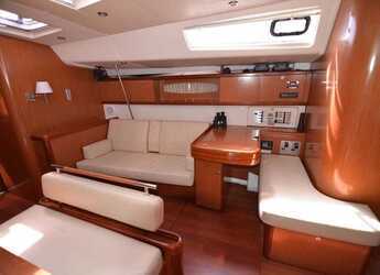 Chartern Sie segelboot in Salamis Yachting Club - Oceanis 54 - 4 + 1 cab.