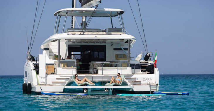 Rent a catamaran in Marina di Palermo La Cala - Lagoon 55