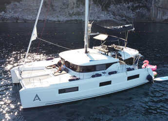 Alquilar catamarán en Cala dei Sardi - Lagoon 46 