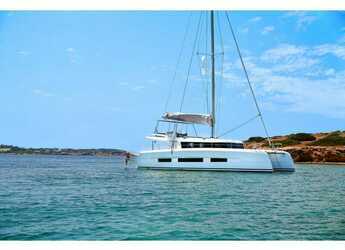 Rent a catamaran in Marina d'Arechi - Dufour Catamaran 48 5c+5h