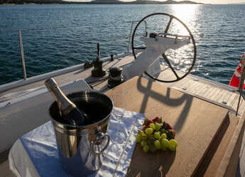 Louer voilier à Marina di Santa Teresa Gallura (Longosardo) - Solaris 44