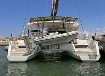 Rent a catamaran in La Maddalena (Cala Gavetta) - Lagoon 42