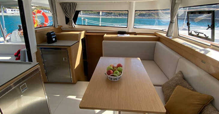 Rent a catamaran in La Maddalena (Cala Gavetta) - Excess 11 - Pulse Line version