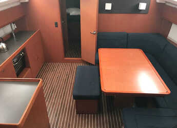 Rent a sailboat in Marina di Scarlino - Bavaria Cruiser 46 