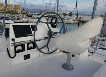 Louer catamaran à Punta Nuraghe - Bali 4.3