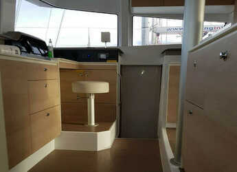 Louer catamaran à Punta Nuraghe - Bali 4.3